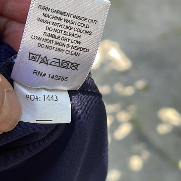 Women Figs scrub top size M - Picture 6 of 7